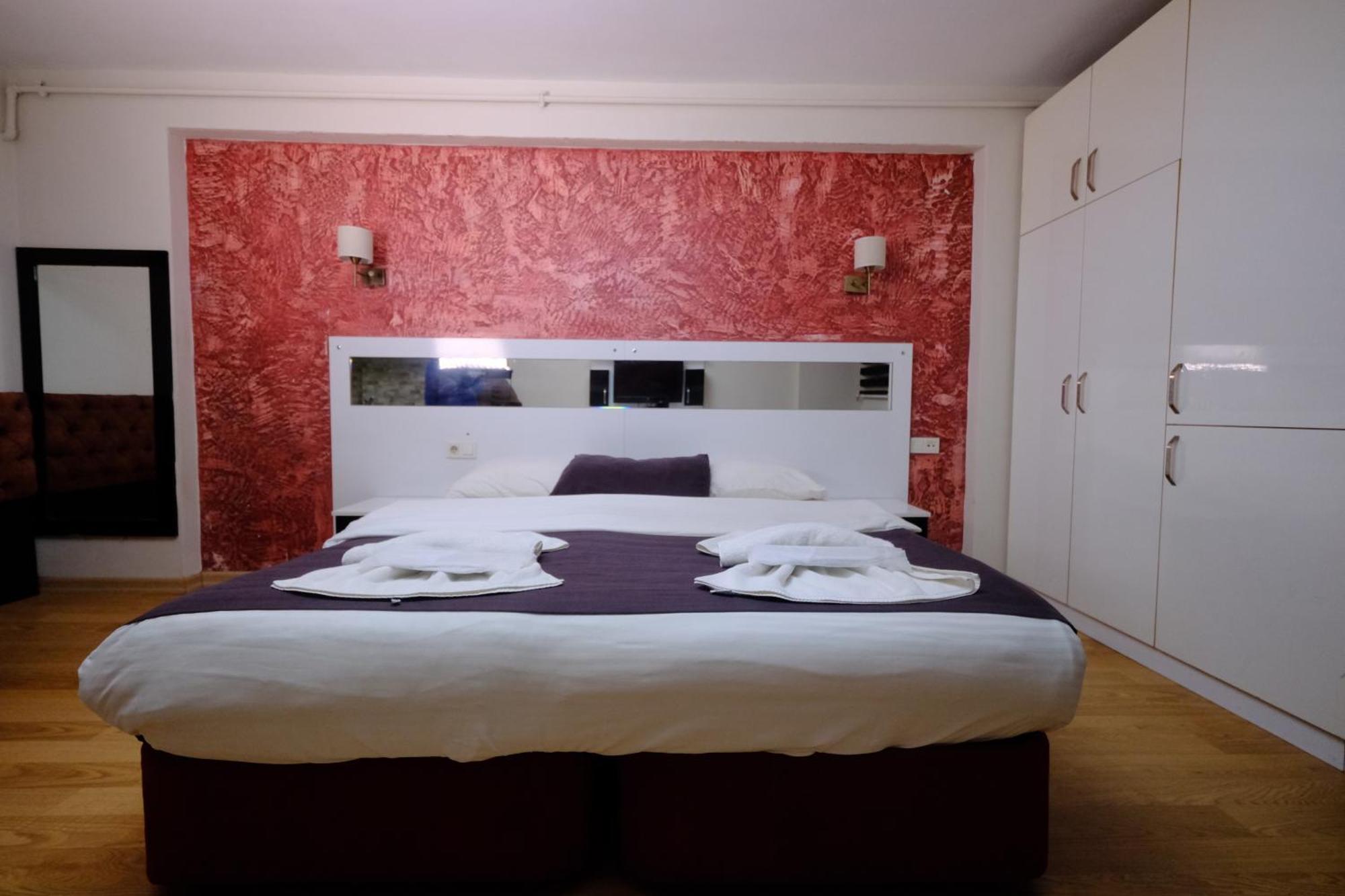 Taksim Green Suites Istanbul Bagian luar foto